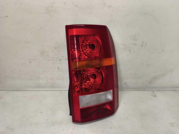 FEU ARRIERE DROIT LANDROVER - Vue 1